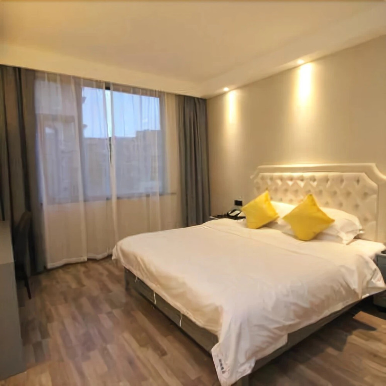 Lan Bo Hotel
