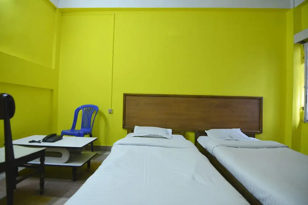 SPOT ON 28638 Hotel Bilas