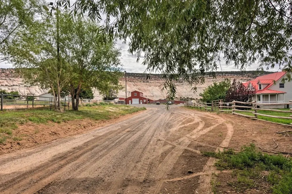 Charming Barn Apt in Boulder! Gateway to Parks!