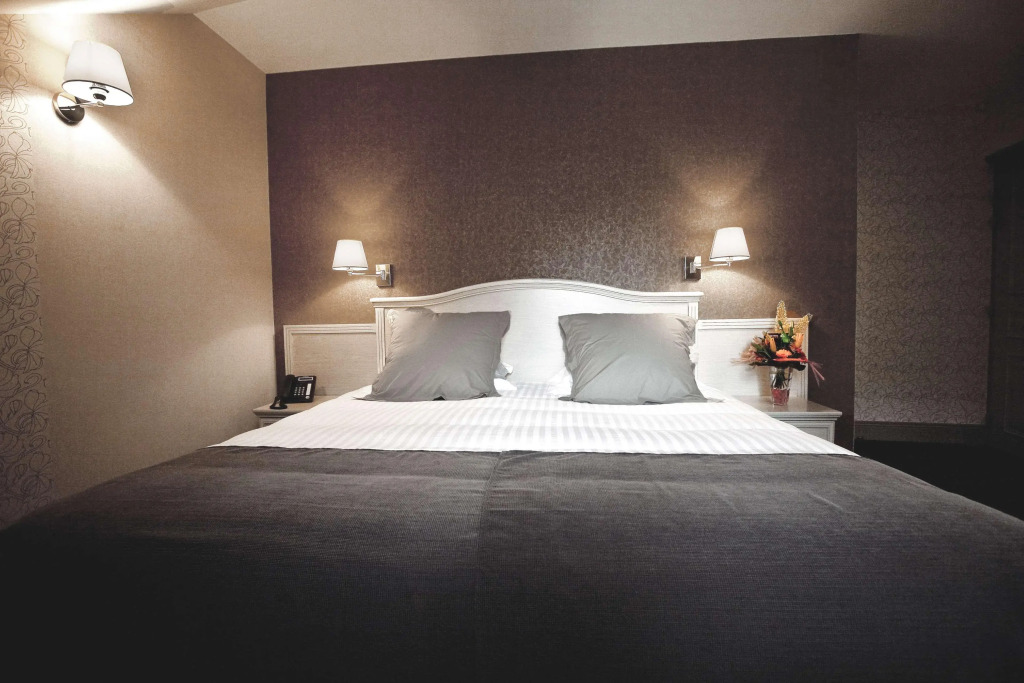 Best Western Le Duguesclin Hôtel-Restaurant