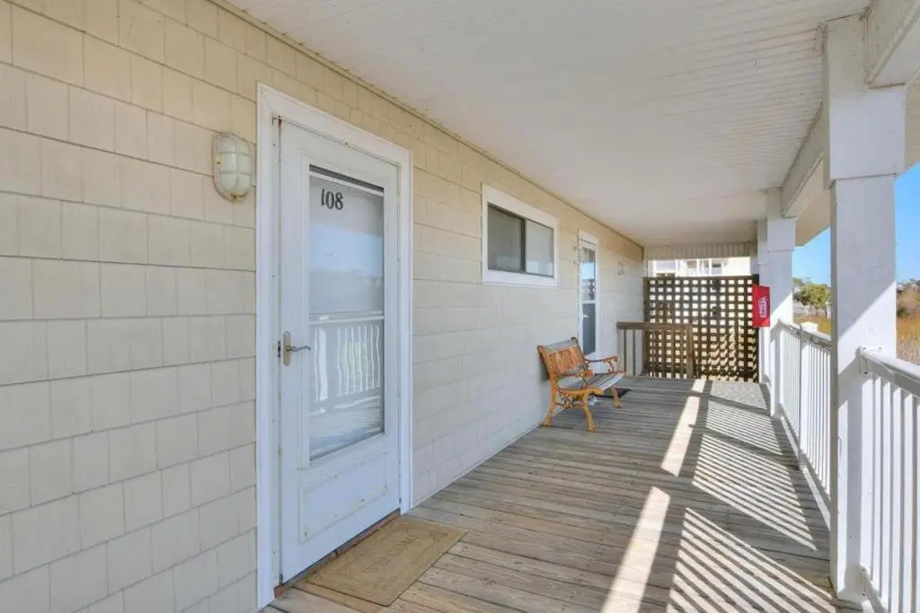 Southern Shore Villa 108-Finz Up