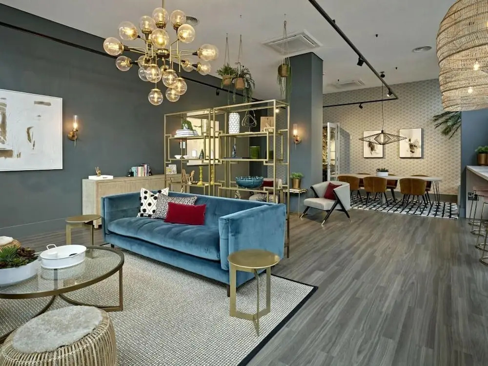 Meadow Lane Retreat - City Center Gem
