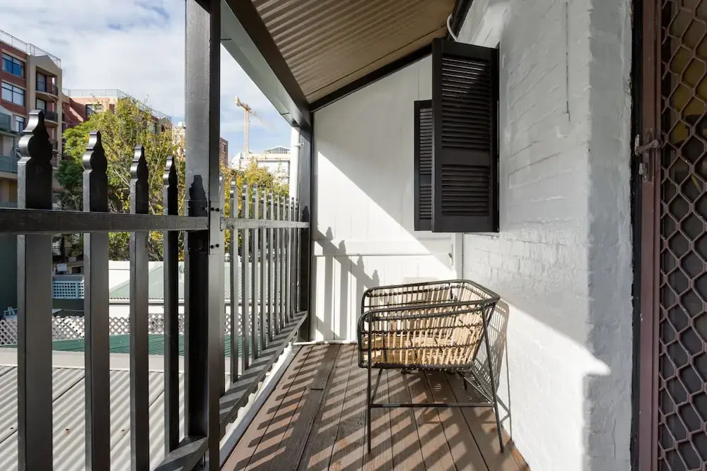 Beautiful 2-bed Terrace House With Outdoor Areas