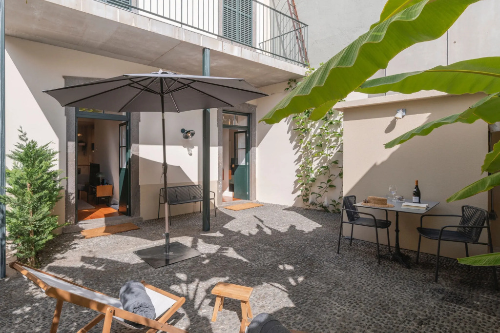 Chill Garden Apartment