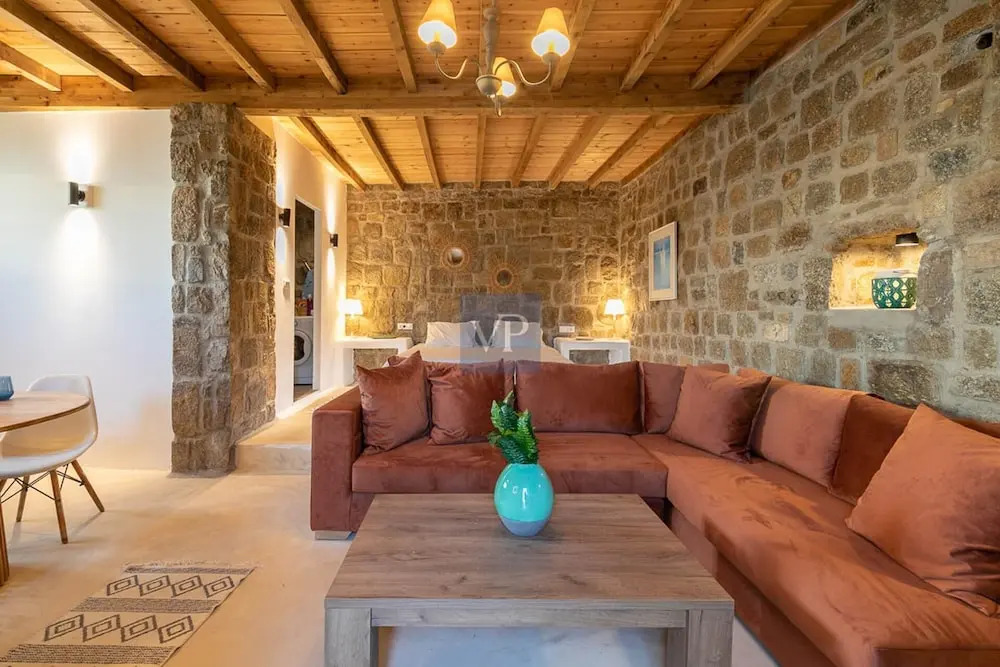 Villa Nirvana- Calm, Relaxing and no Wind!