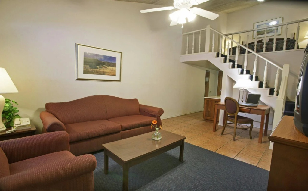 Inn of the Hills Hotel and Conference Center