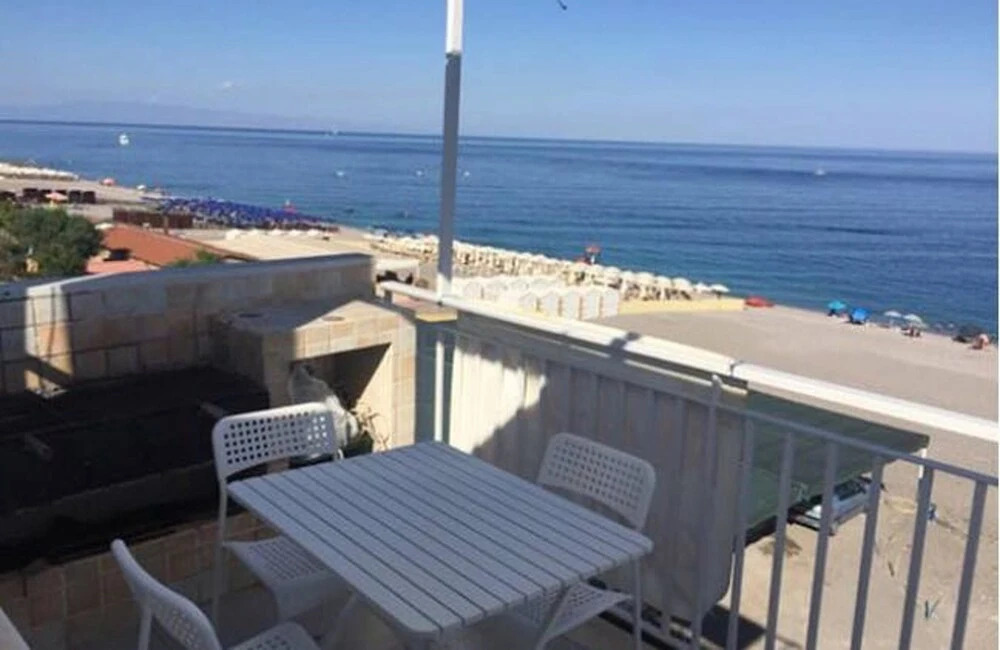 Apartment With one Bedroom in Mascali, With Wonderful sea View, Furnis