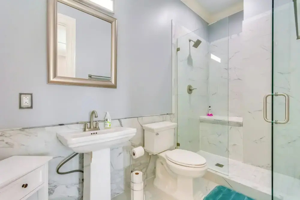 2 Mi to Little Rock River Market: Walkable Getaway