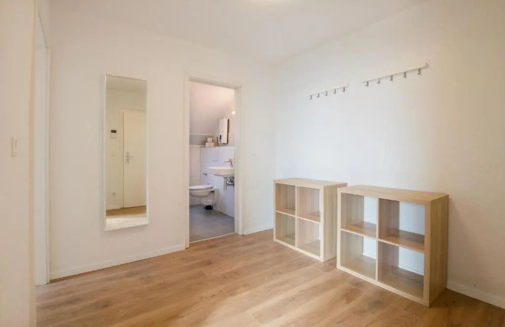 T&K Apartments - Studio Apartments - 22 min MESSE DUS & Airport DUS