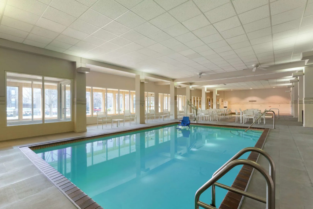 Country Inn & Suites by Radisson, Bloomington at Mall of America