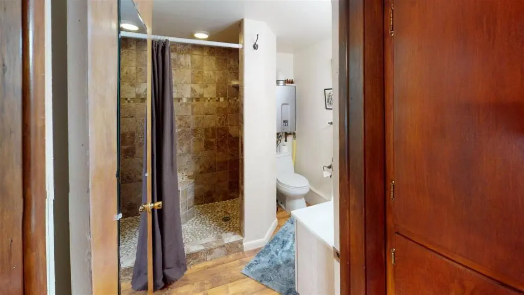 Dog Friendly Ty's Cabin by AAA Red Lodge Rentals