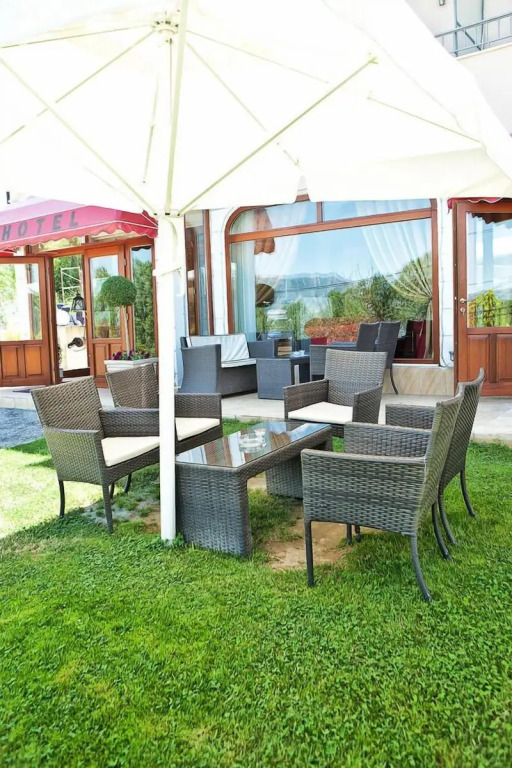 Anastassiou Hotel - Bike and motorcycle friendly hotel