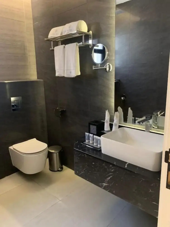 Rosa Grand Hotel Monsieh