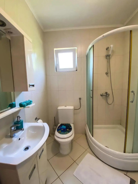 Apartman Jovan 3, with a view of the bay and free Wi-Fi