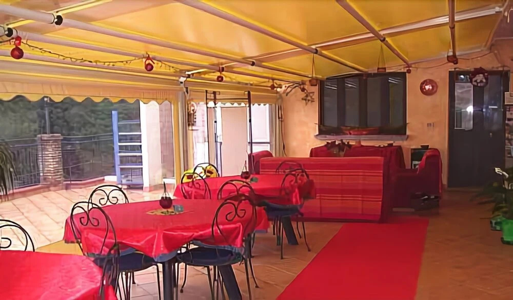 Le Grand Soleil Apartments