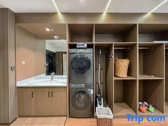 Yibin Ruijing Boutique Hotel