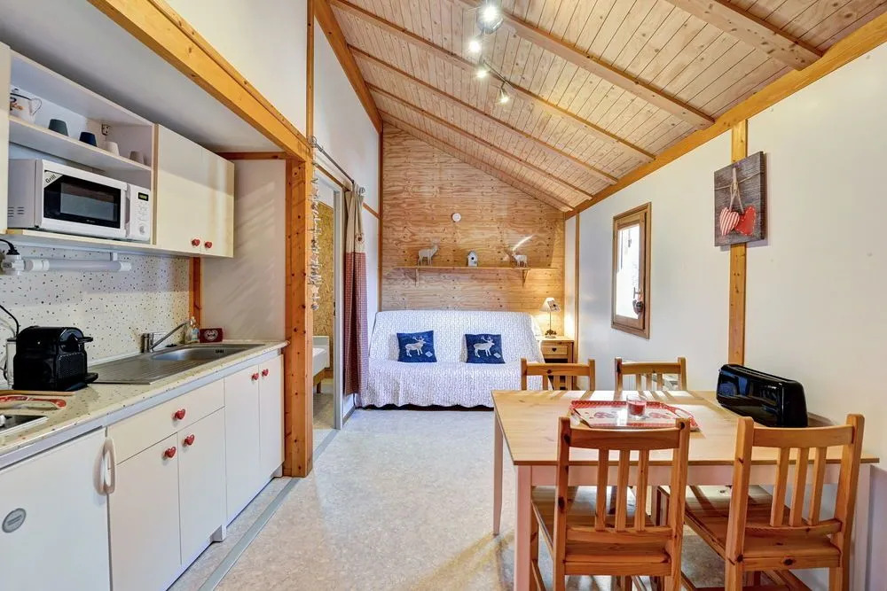 LA FERME de BELLINE Chalets ou Gîtes