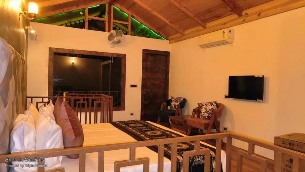 Mudras Grove Resort