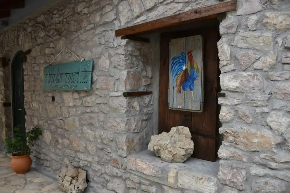 Kalavrita Winter Retreat - Homely Spacious Chalet