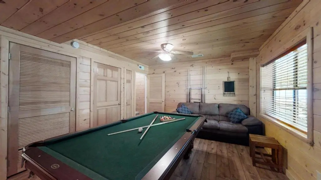 Karen's Cabin