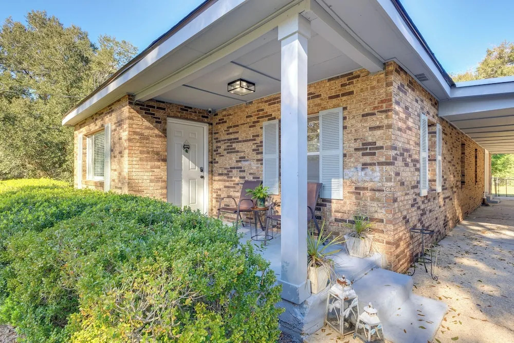 Charming Gulfport Home ~ 2 Mi to Marina