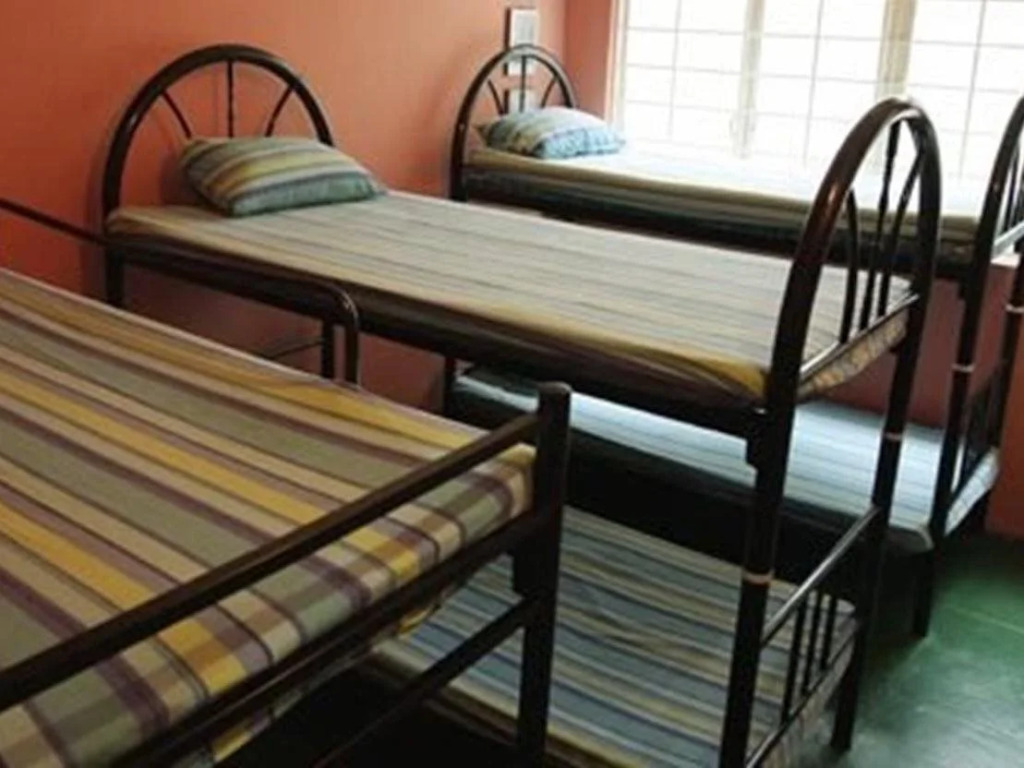 B&B Inn - Hostel