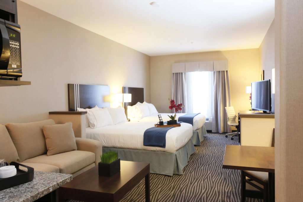 Holiday Inn Express Fort St John by IHG