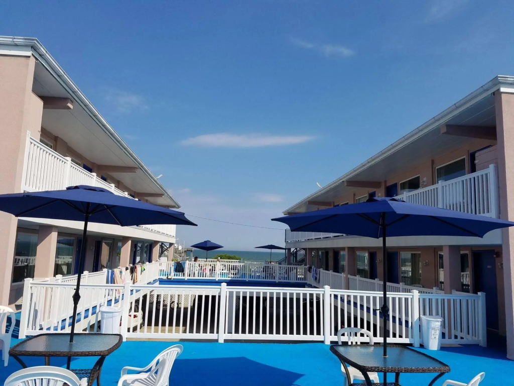 Ocean Front Motel
