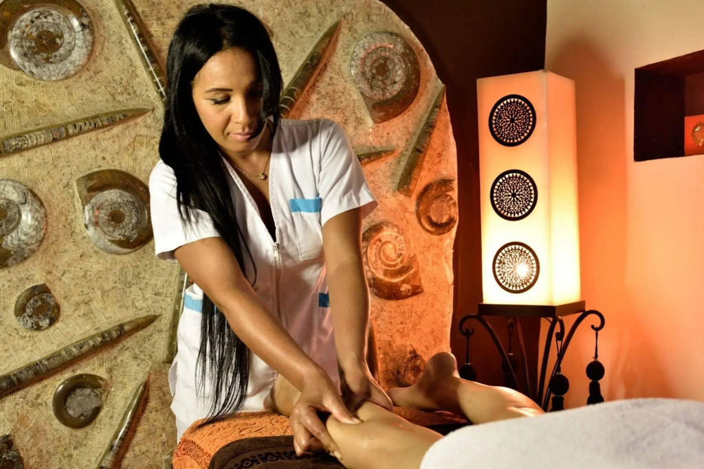 Riad les Ammonites and Spa