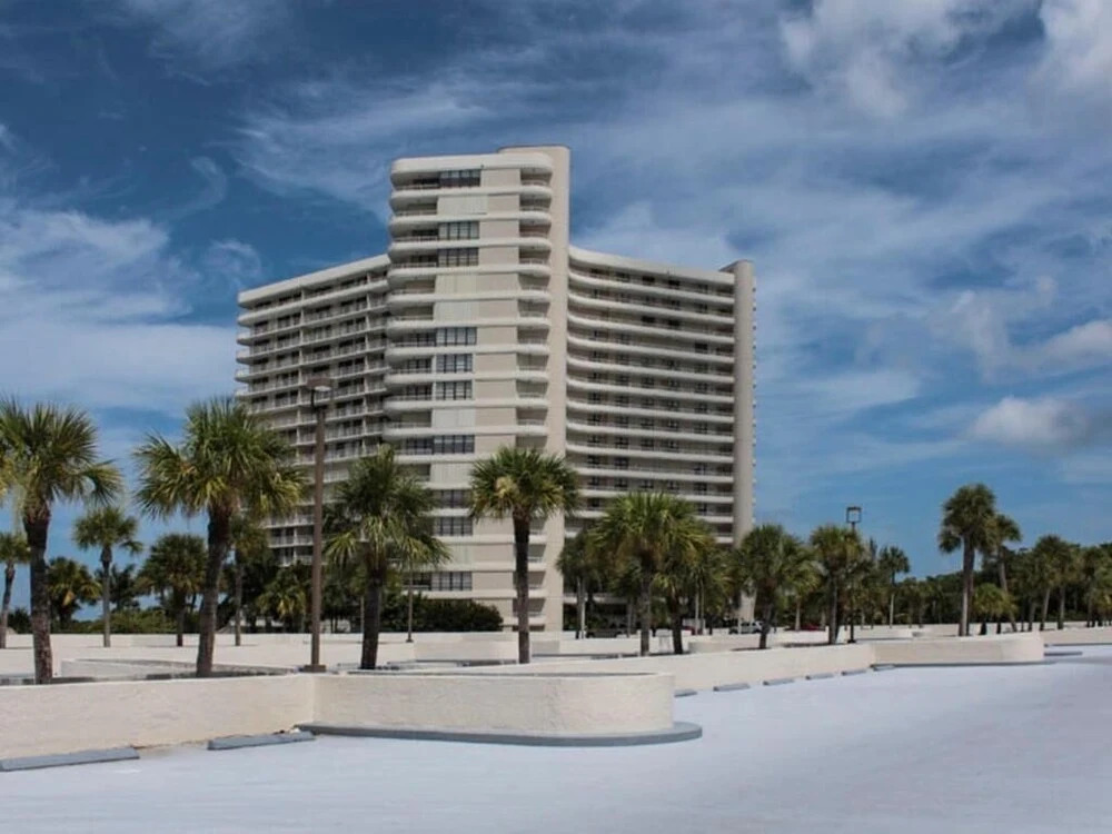 Sst4-701 - South Seas Tower 2 Bedroom Condo by Redawning