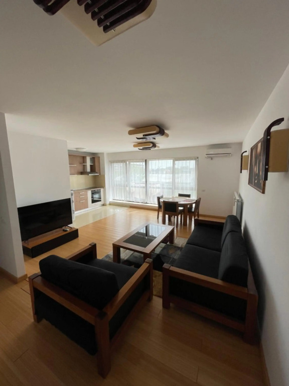 Sunny two room apartment, Baneasa, Petrom City.