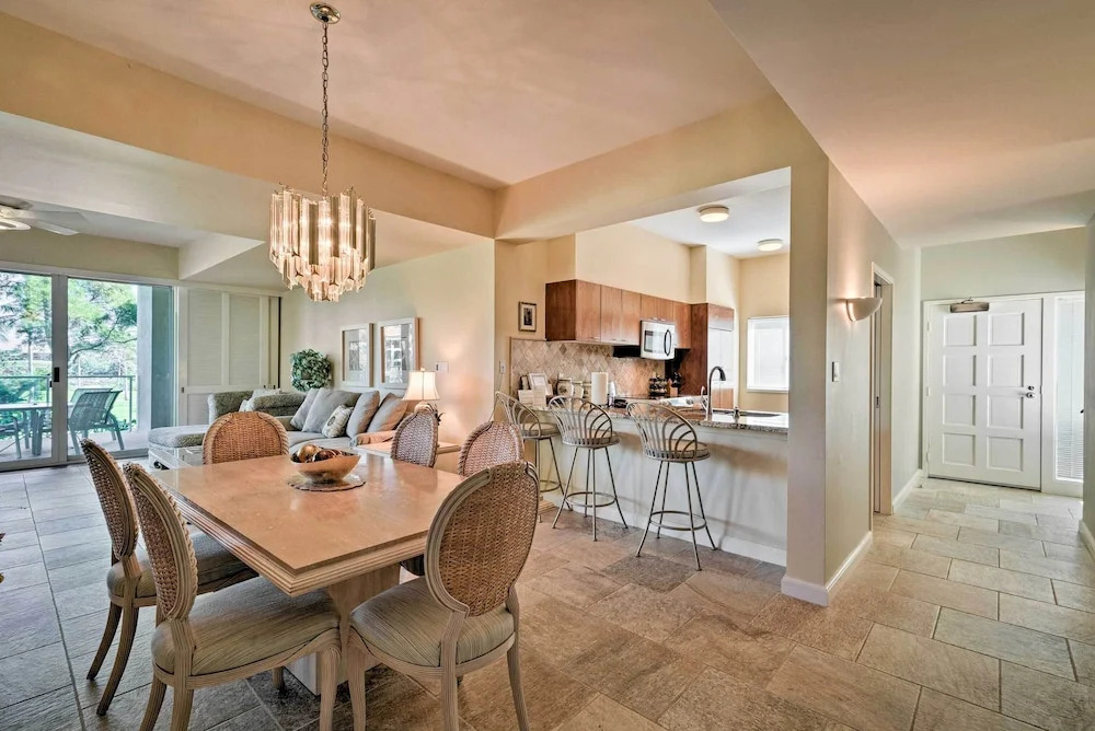 Waikoloa Village Condo w/ Pool & Golf Course Views
