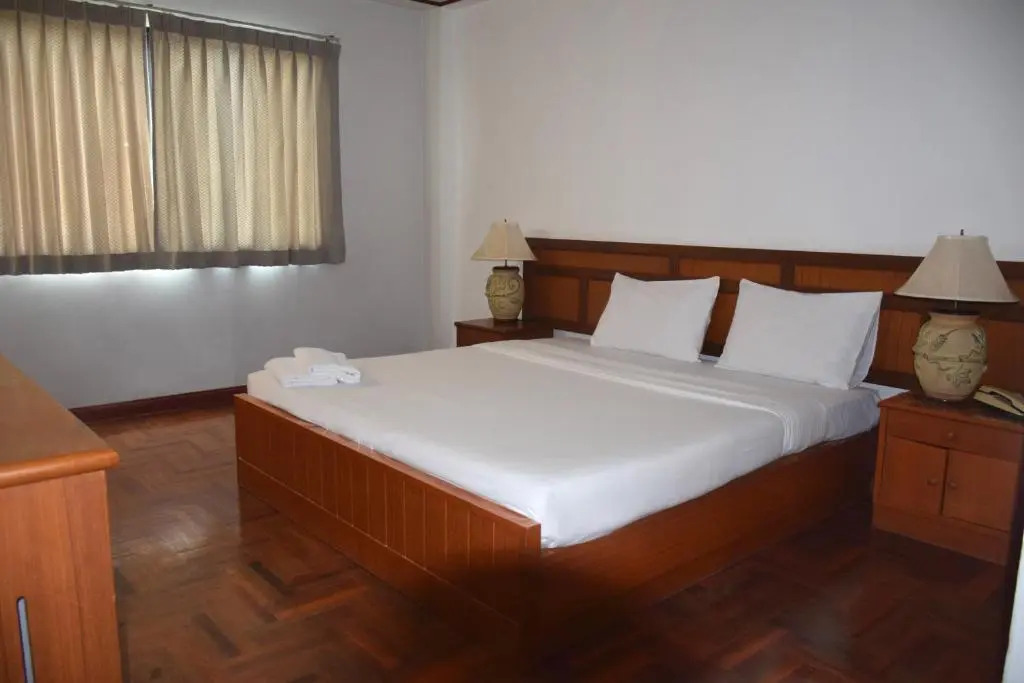 Puangpen Villa Hotel