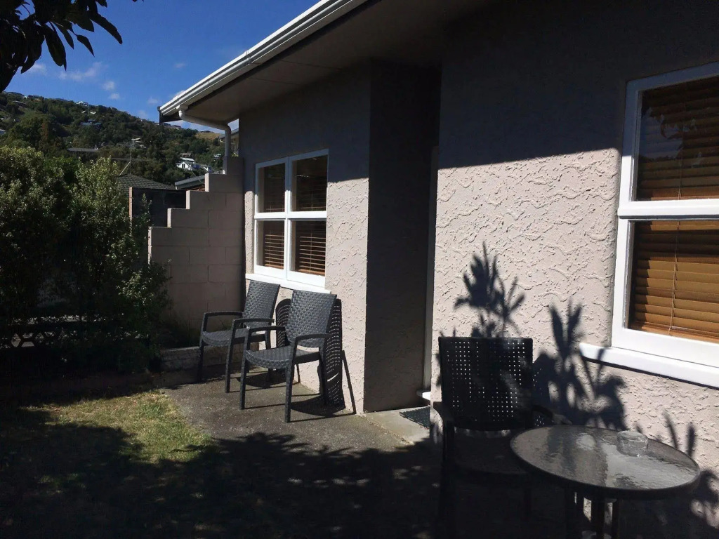 Balmoral Motel