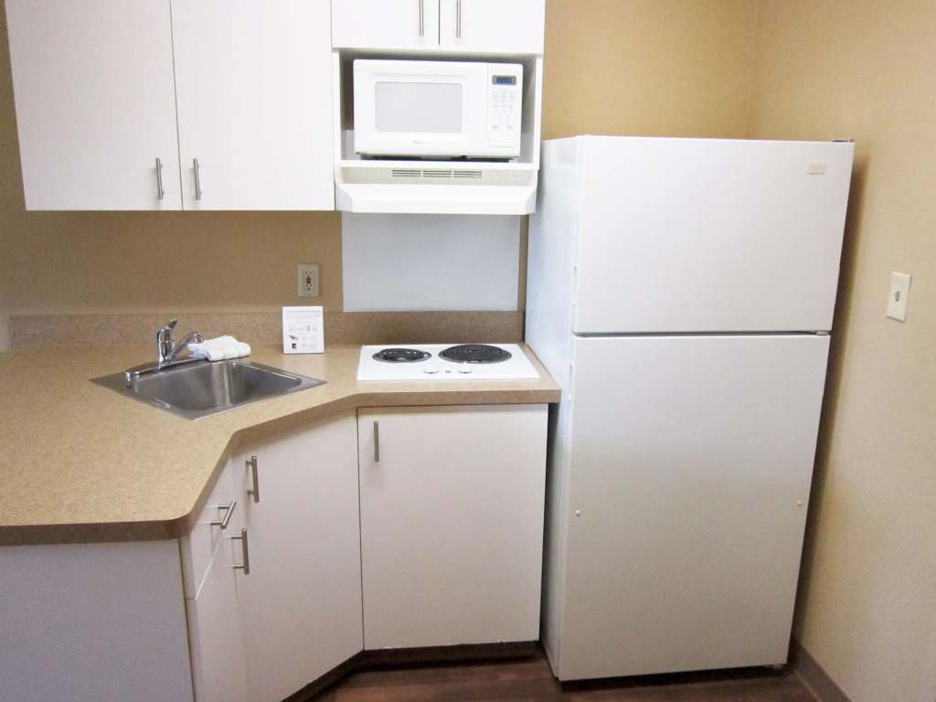 Studio 6 Suites Seattle Kent WA