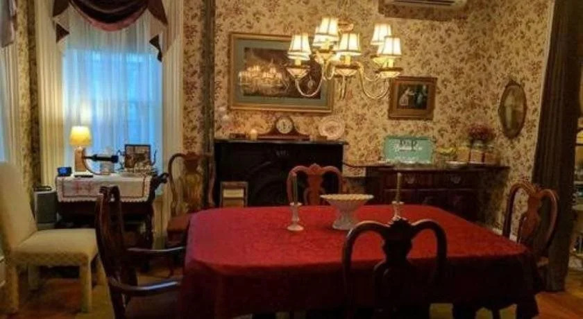 Bricktown Inn