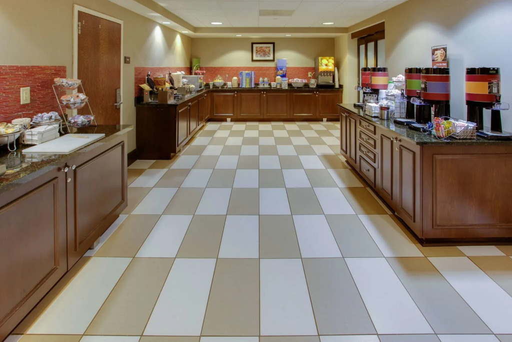 Hampton Inn by Hilton Garden City Long Island