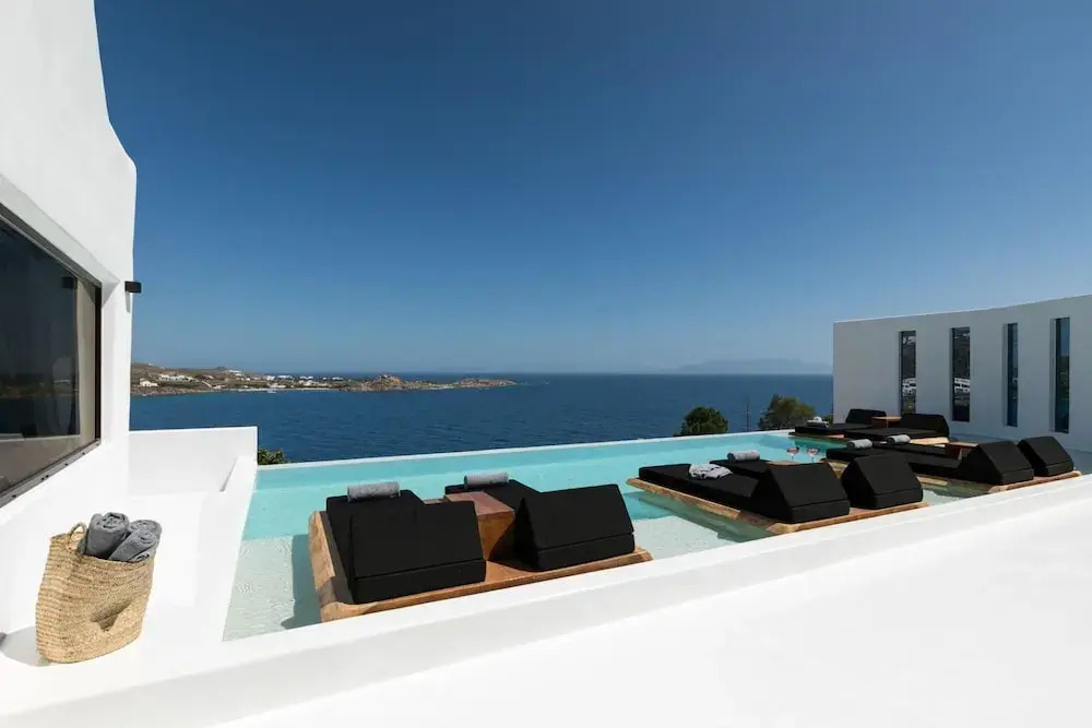 Luxury Key Mykonos 5 Bed Villa Black Royal Psarou