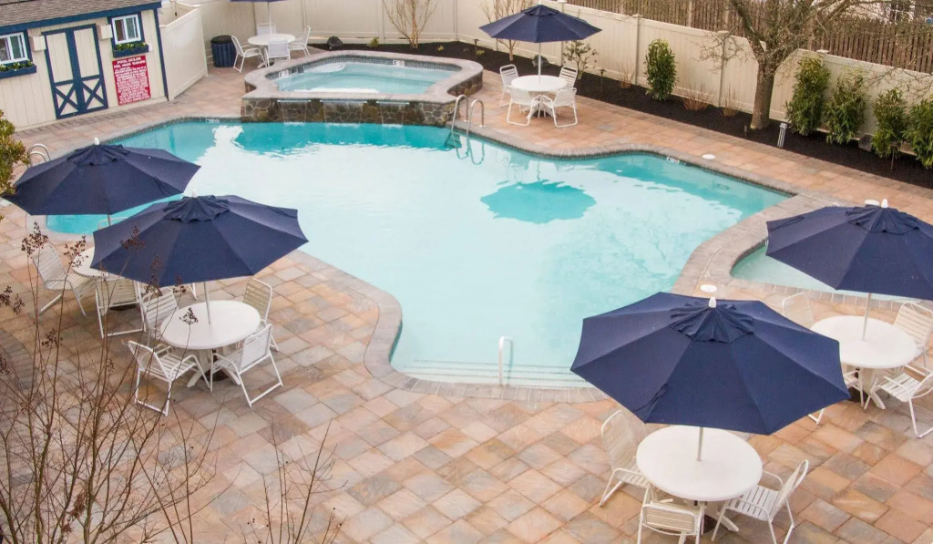 Beachcomber Resort