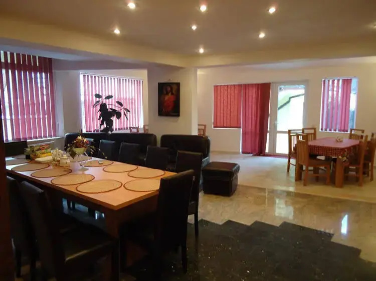 Casa Floraly