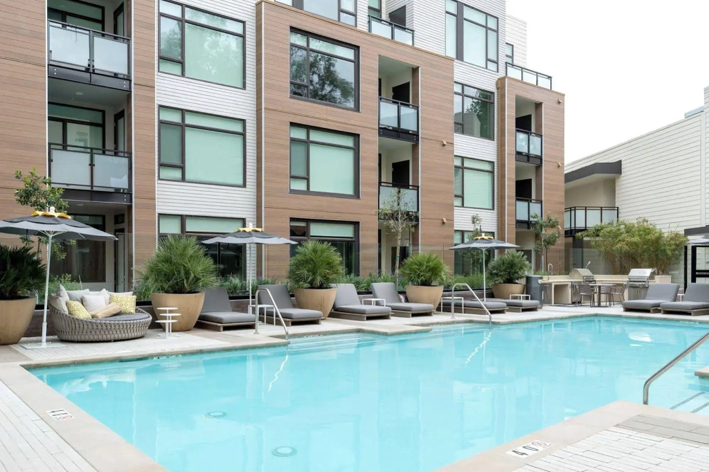 Global Luxury Suites at Downtown Mountain View