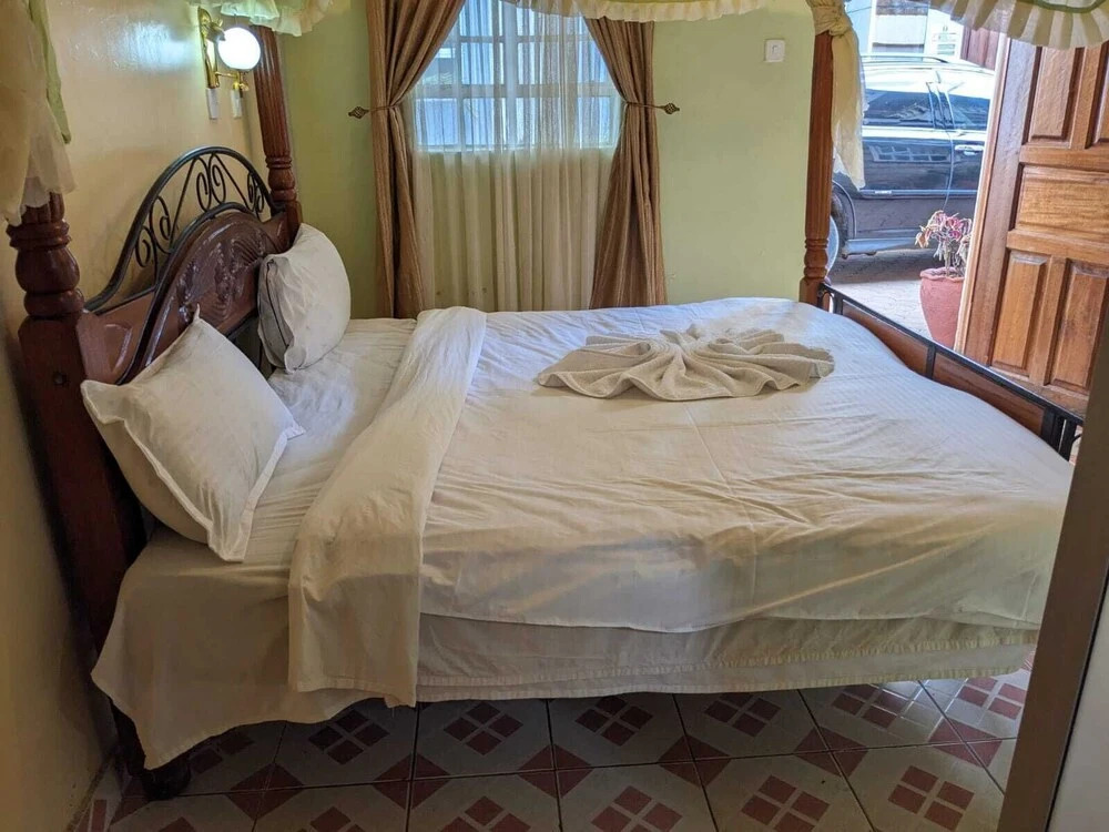 Essence Hotel