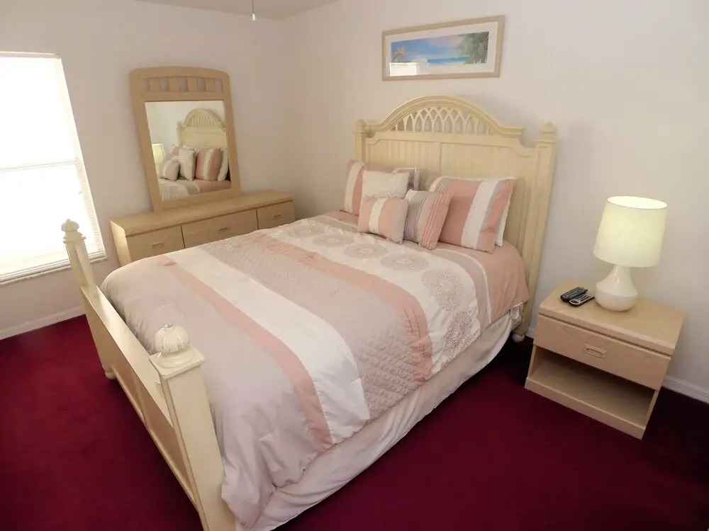 4 BED Pool Home ON Golf Community