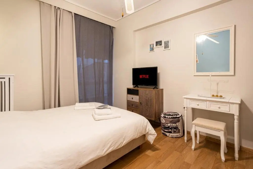 Glyfada golf fourth floor apartment