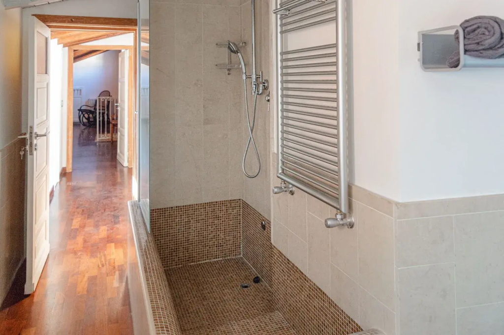 Santa Domenica Guest House