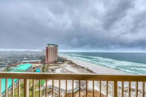 Pelican Beach Resort Destin