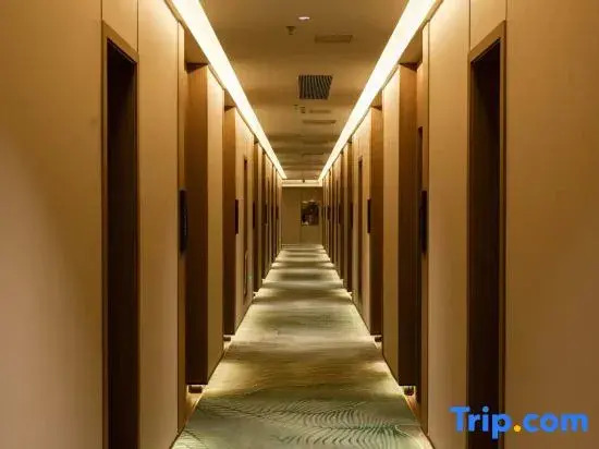 Ruilin Zhixuan Hotel