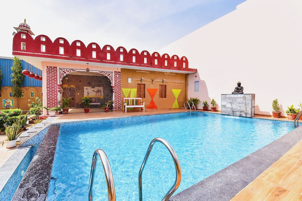 Fabhotel Nimabal Dhani