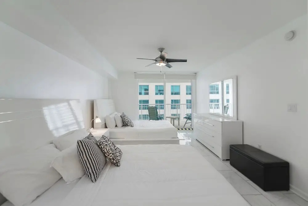 Brickell Bay 2308