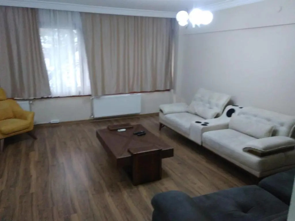 Bedir Comfortable Apartment 120m to Taksim Square